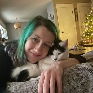 Meet your Posher, Naomi